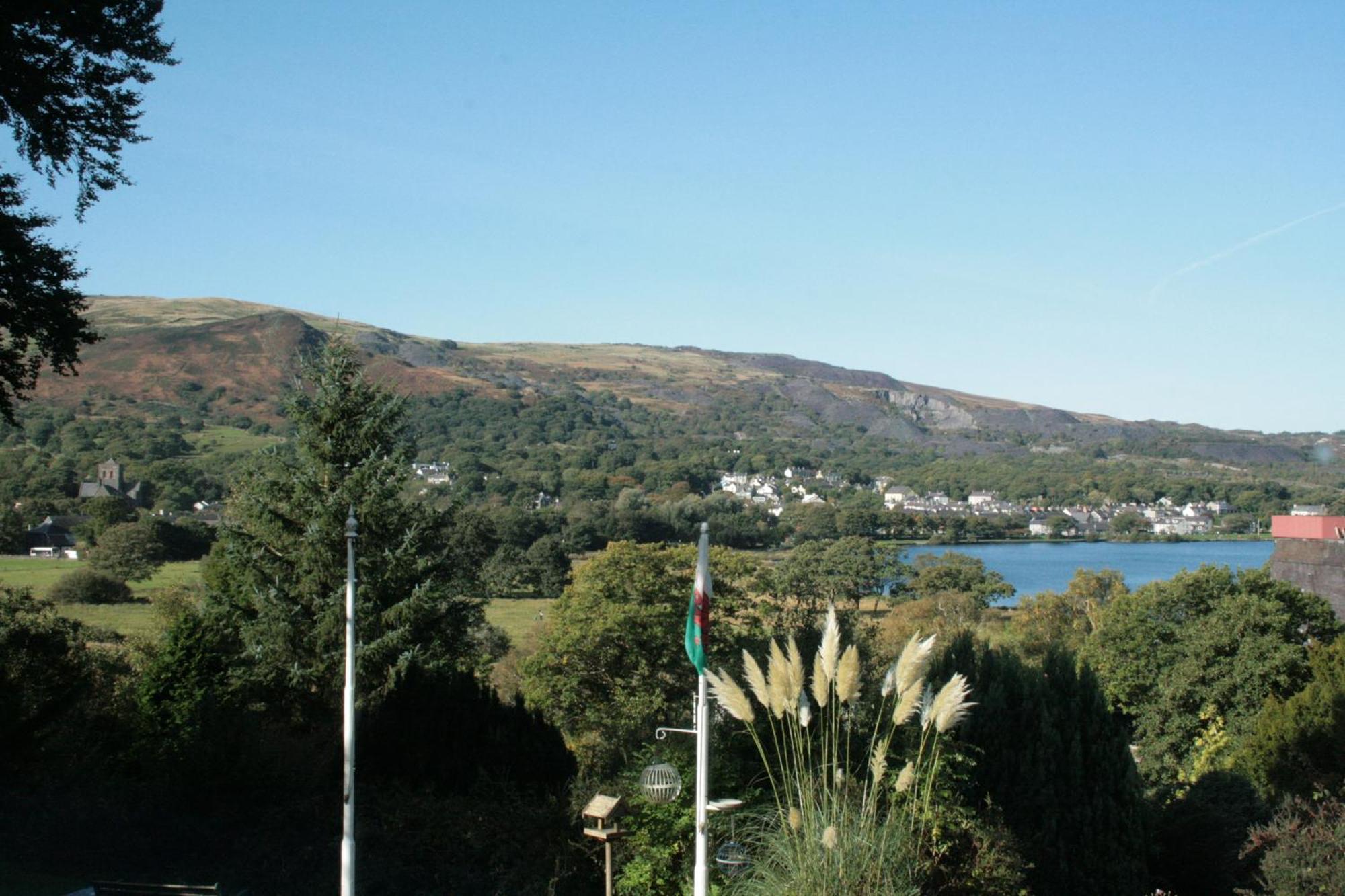 Padarn Apartment At Glanybala Holidays Llanberis Esterno foto